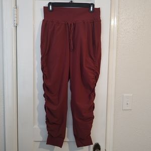 Athleta Attitude Lined Pant